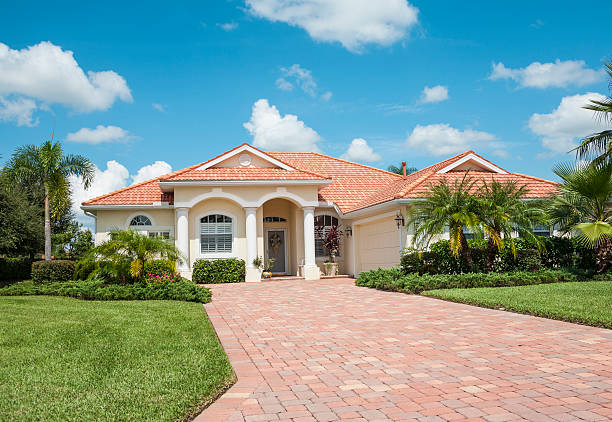 Best Driveway Pavers Near Me  in Laurium, MI