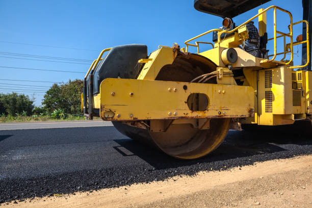 Best Best Driveway Pavers  in Laurium, MI